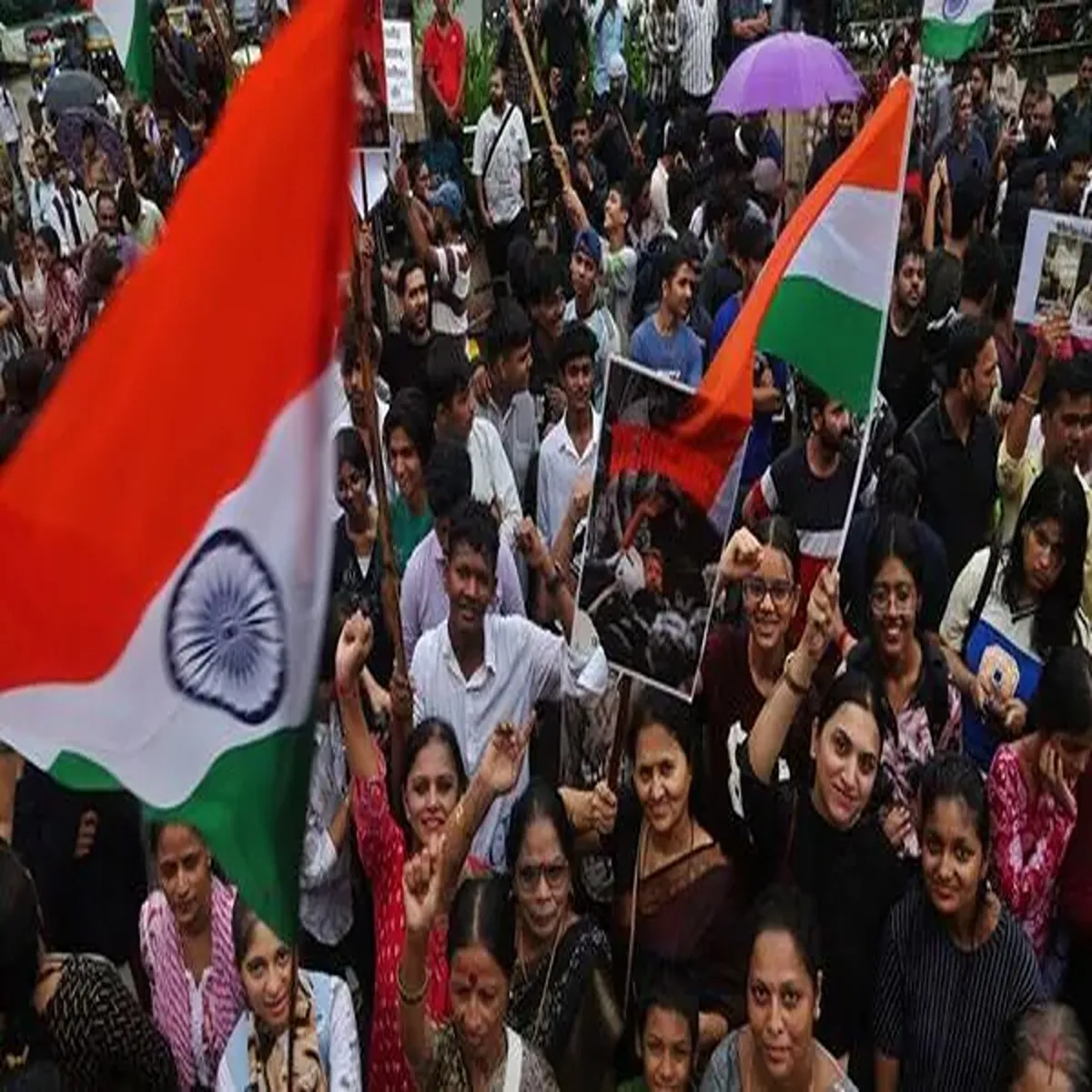 Paper leak law government moves strengthen