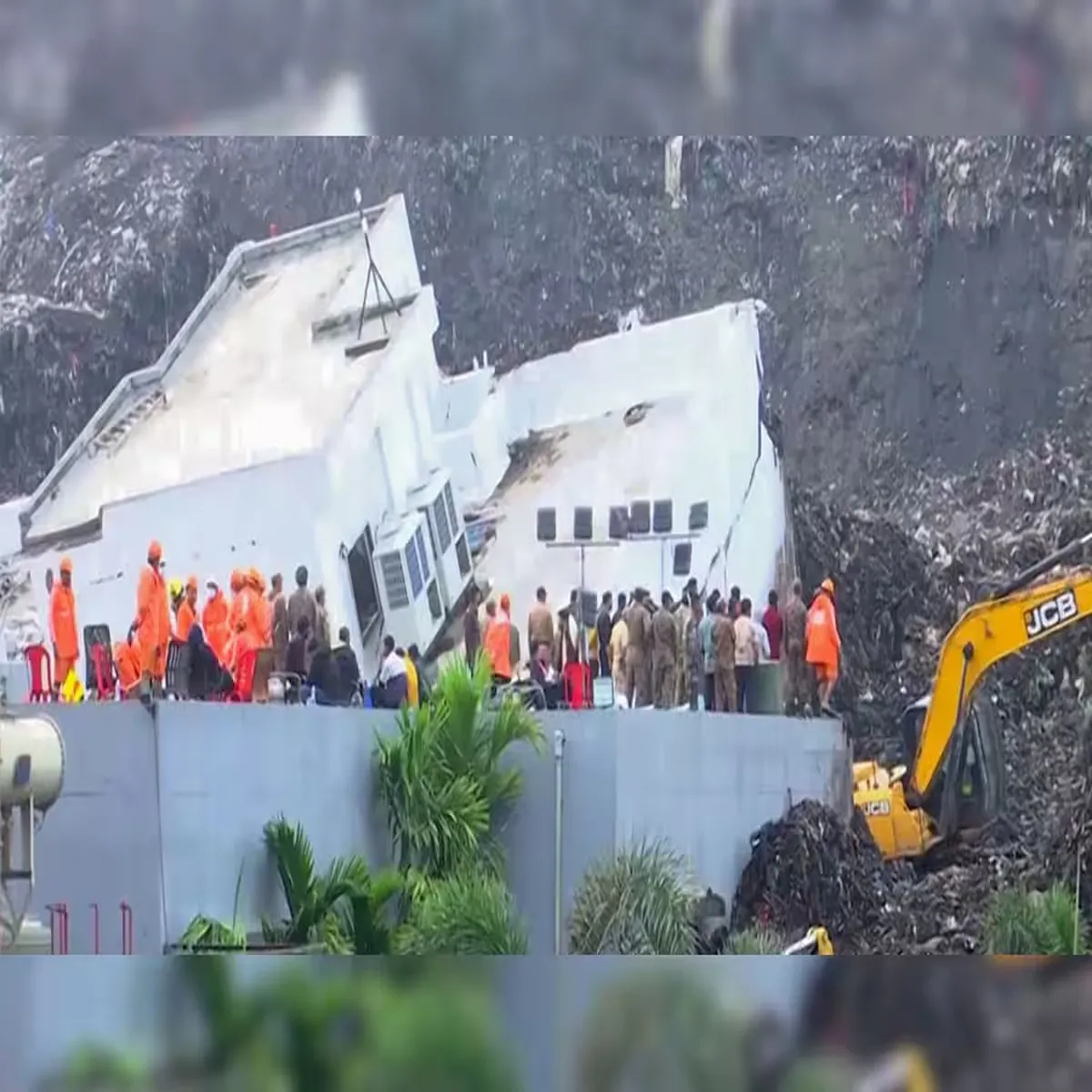 Punecollapse final victim recovered moshi plant