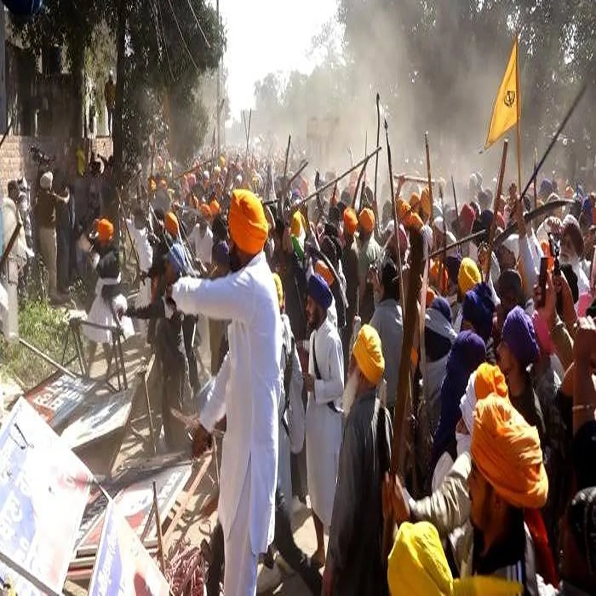 Punjab police vikramjeet singh brought amritsar