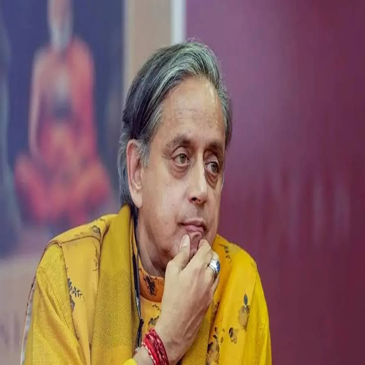 Gig workers shashi tharoor questions india
