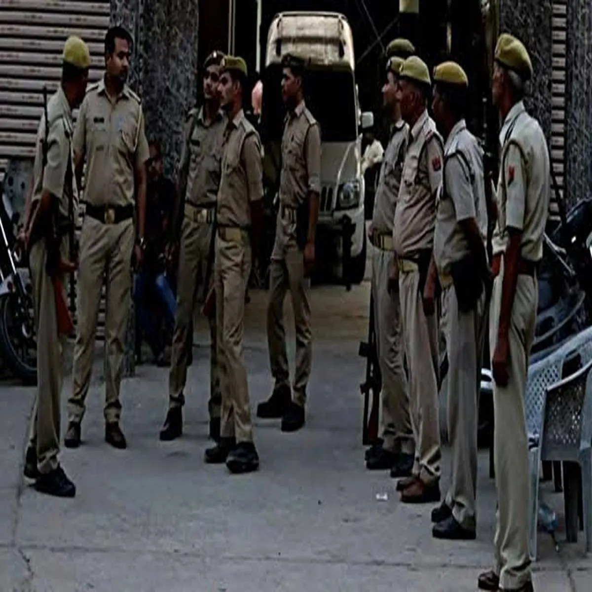 Land fraud eight arrested police probe