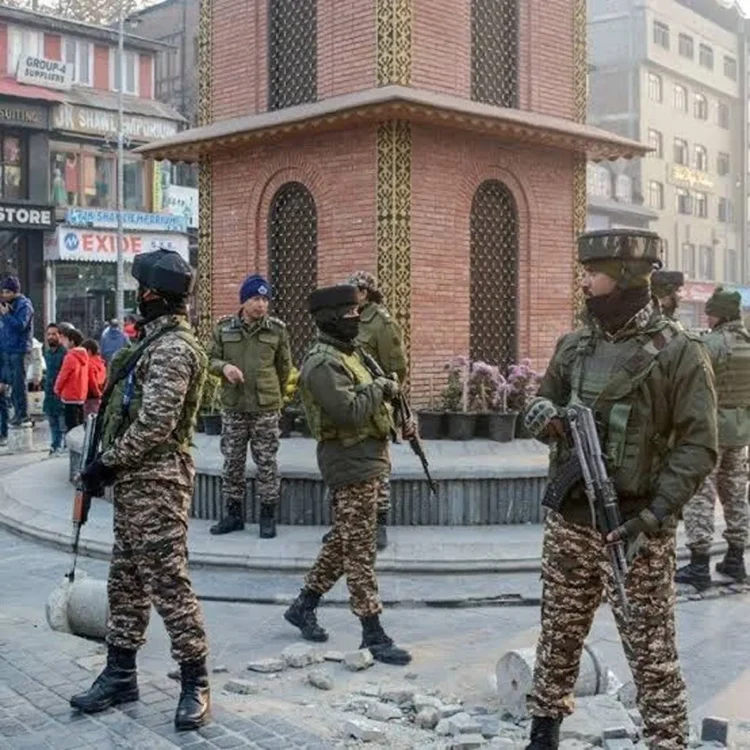 Srinagar security july13 martyrs commemoration