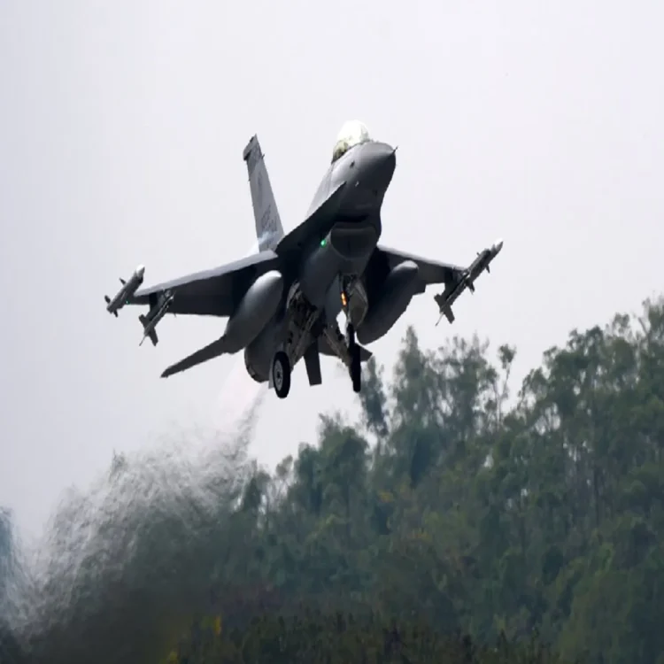 Taiwan tracks renewed chinese military activity
