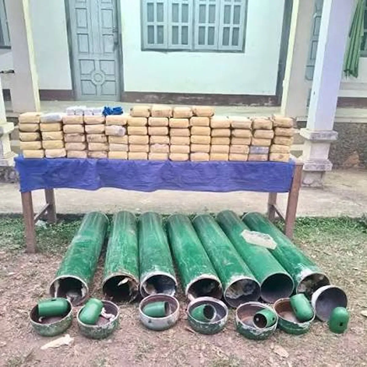 Drugsmuggling two thai women held kolkata