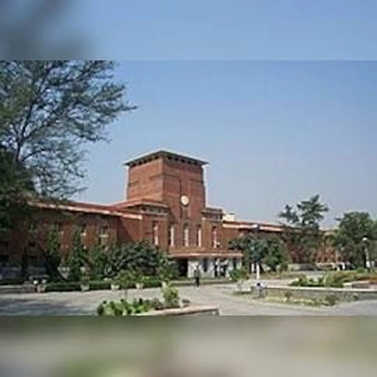 Universityofdelhi faculty attendance notices spark debate