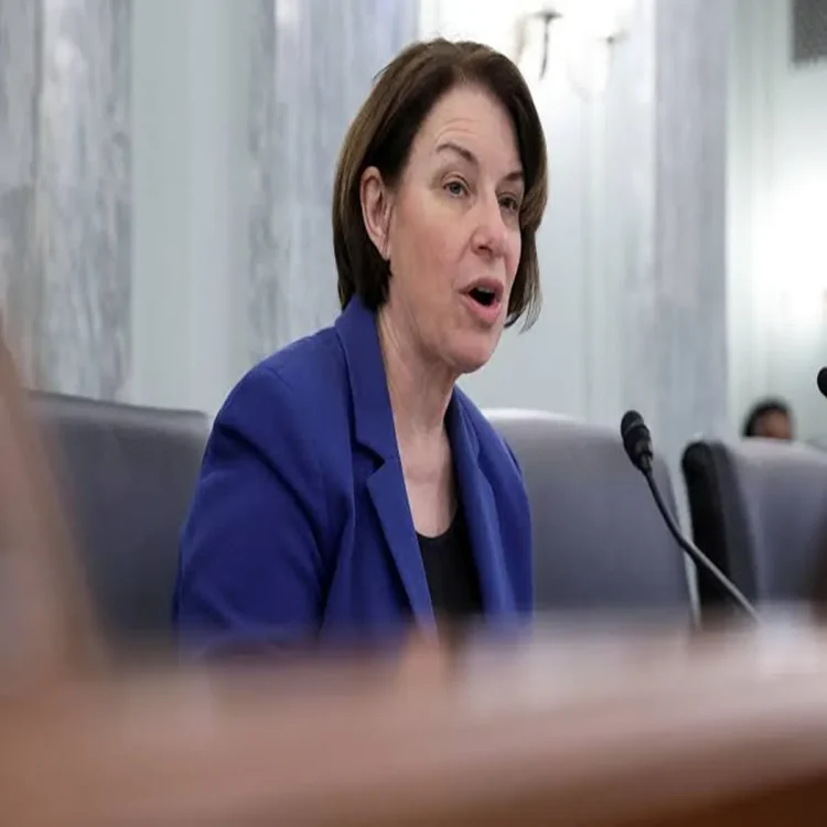Us lawmakers ban deceptive ai ads