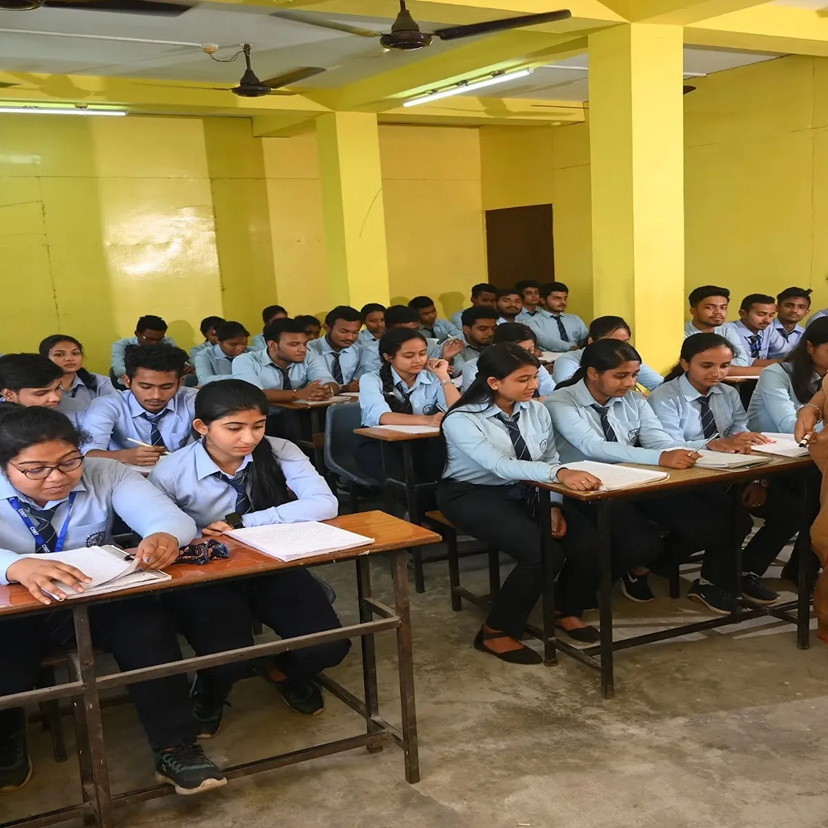 Schoolsafety delhi government warns vikaspuri private