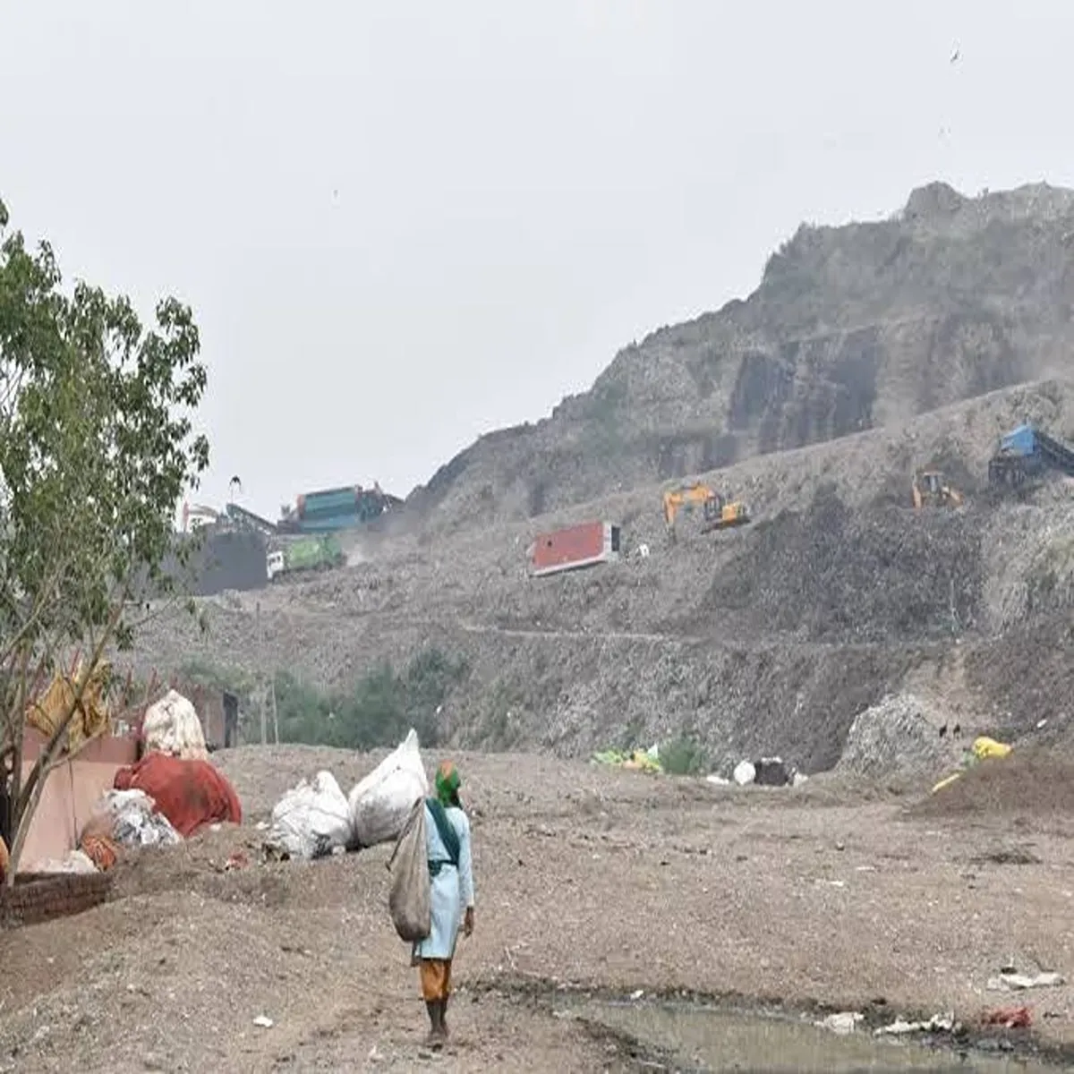 Waste management ghazipur landfill remains major