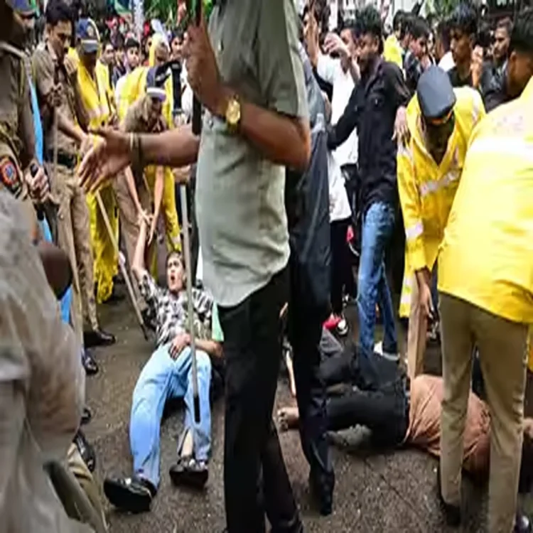Woman blocks police van mumbai protest