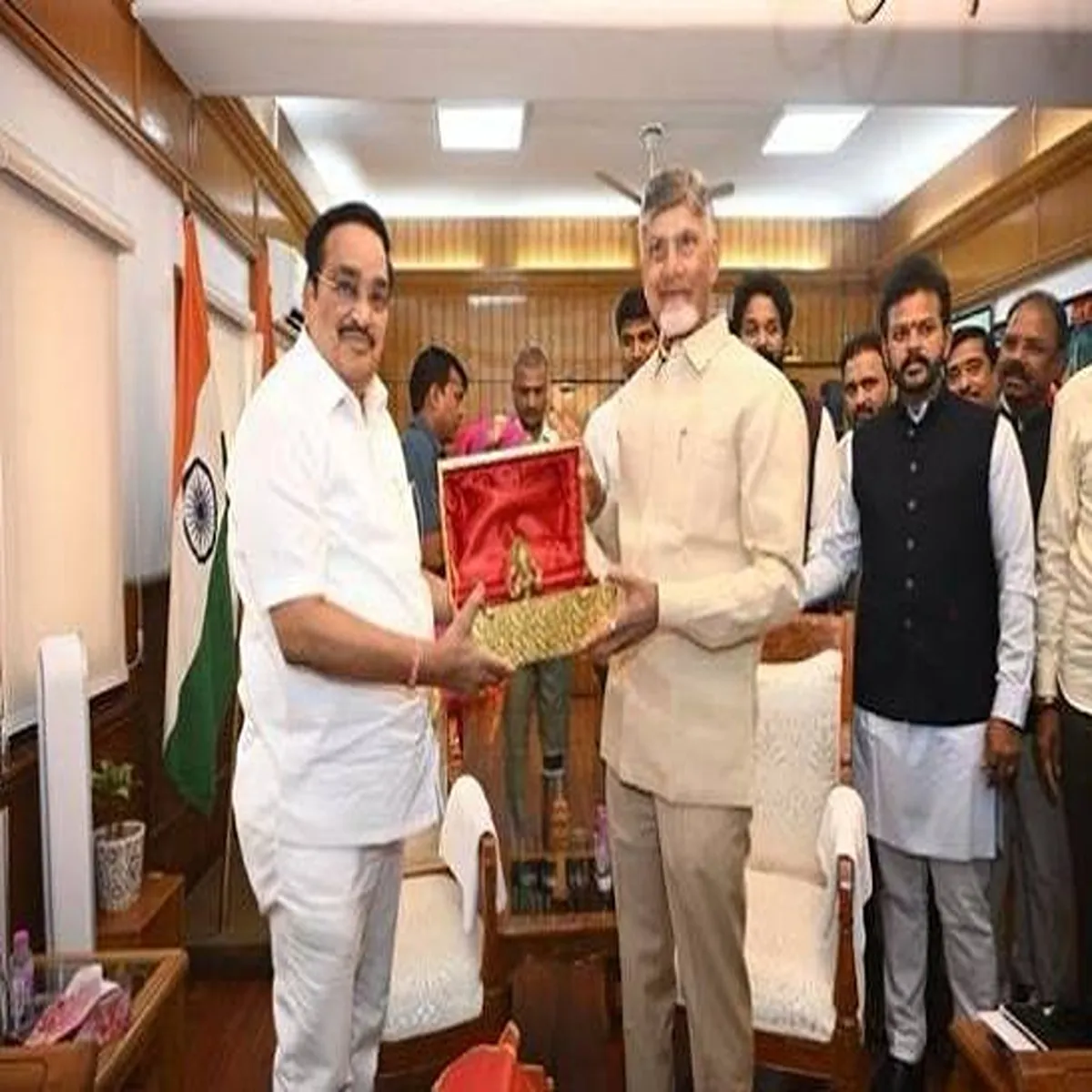 Drought chandrababu naidu orders urgent measures