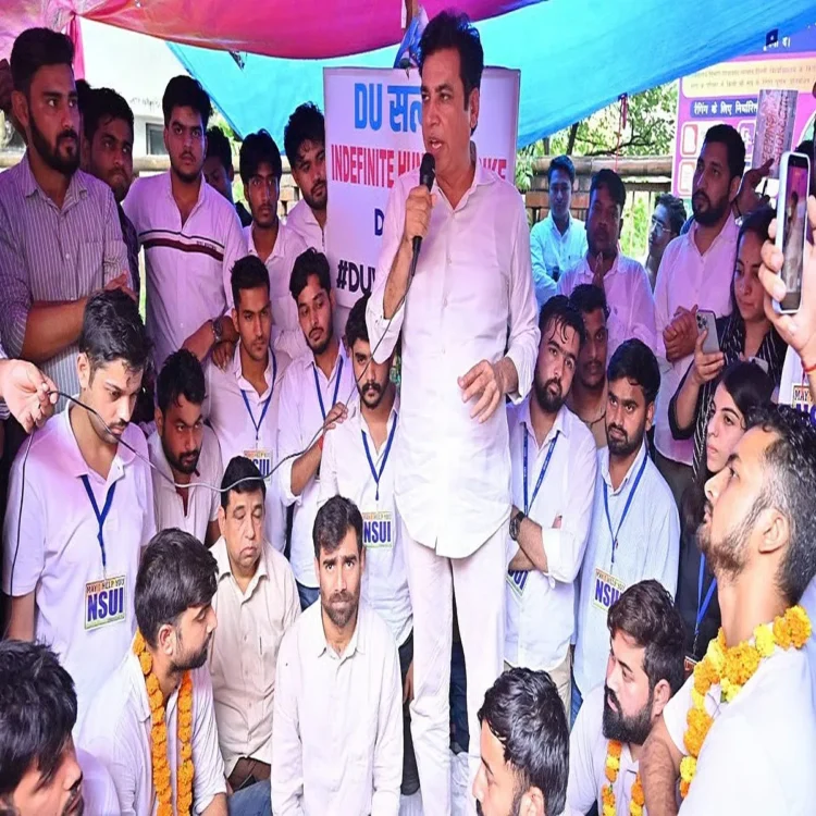 Delhi university nsui hunger strike ends