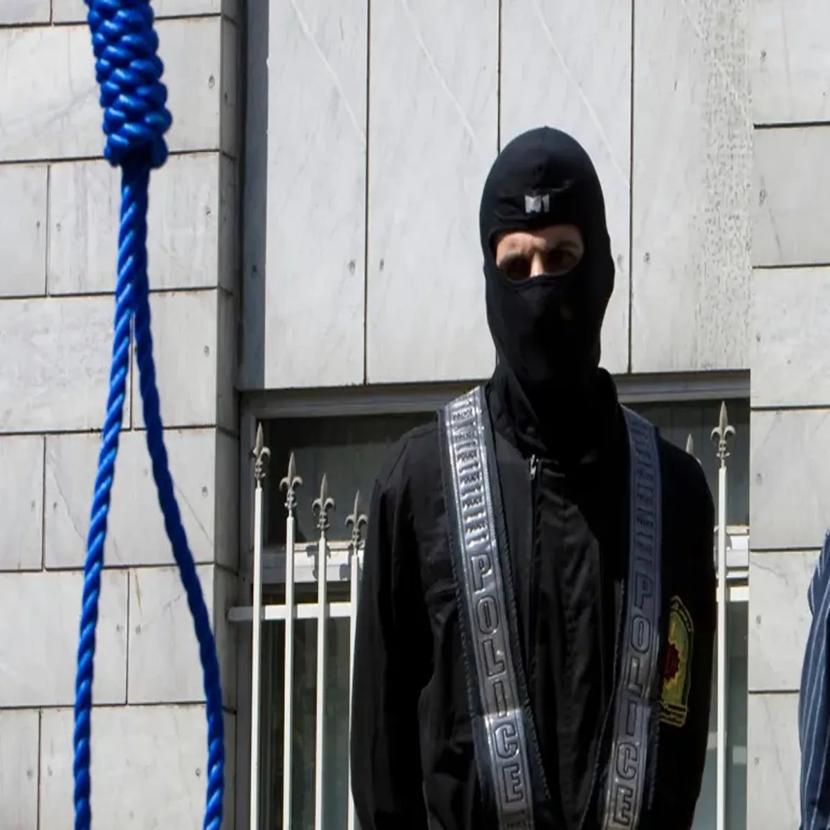 Iran executions two men convicted spying