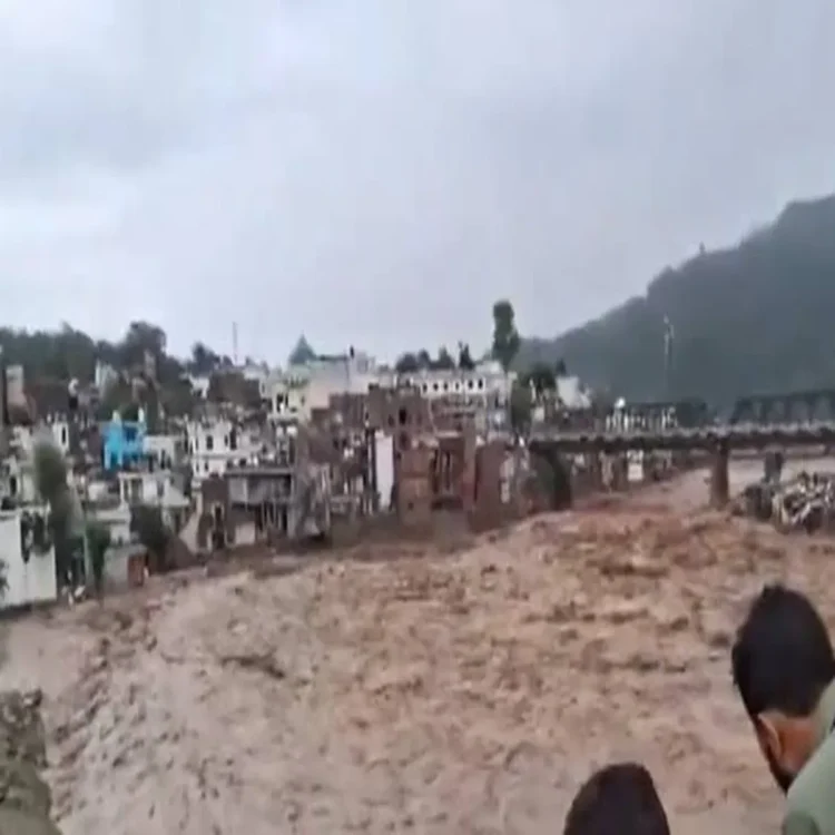 Jammu kashmir flash floods two swept away