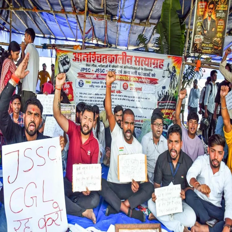 Jpsc protest student health crisis ranchi