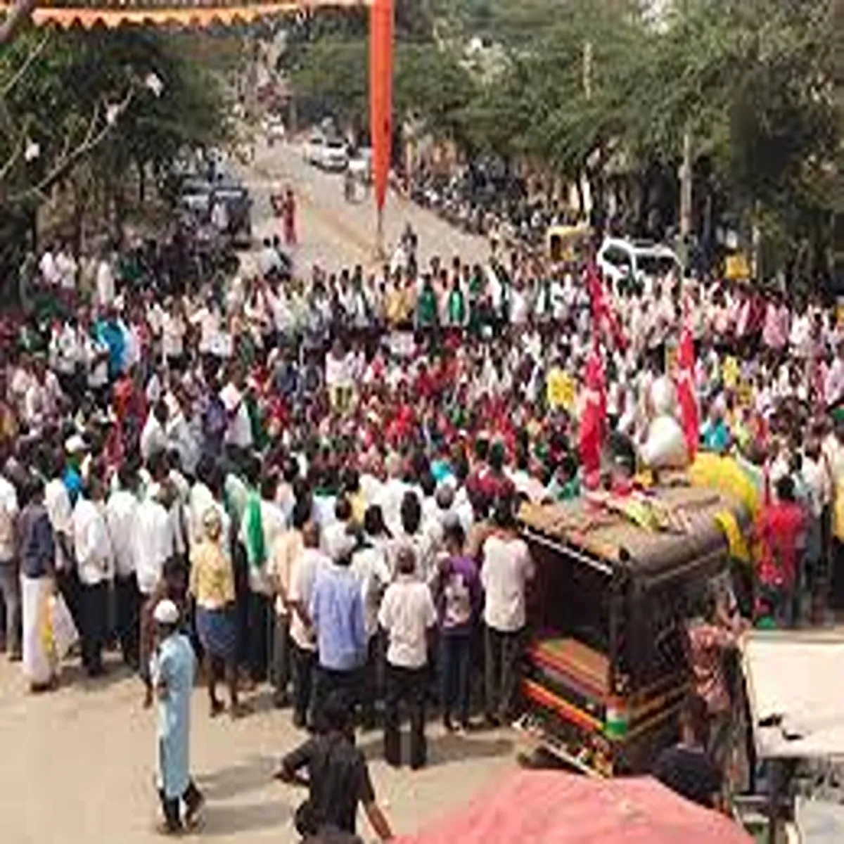 Infrastructure karnataka land acquisition row intensifies