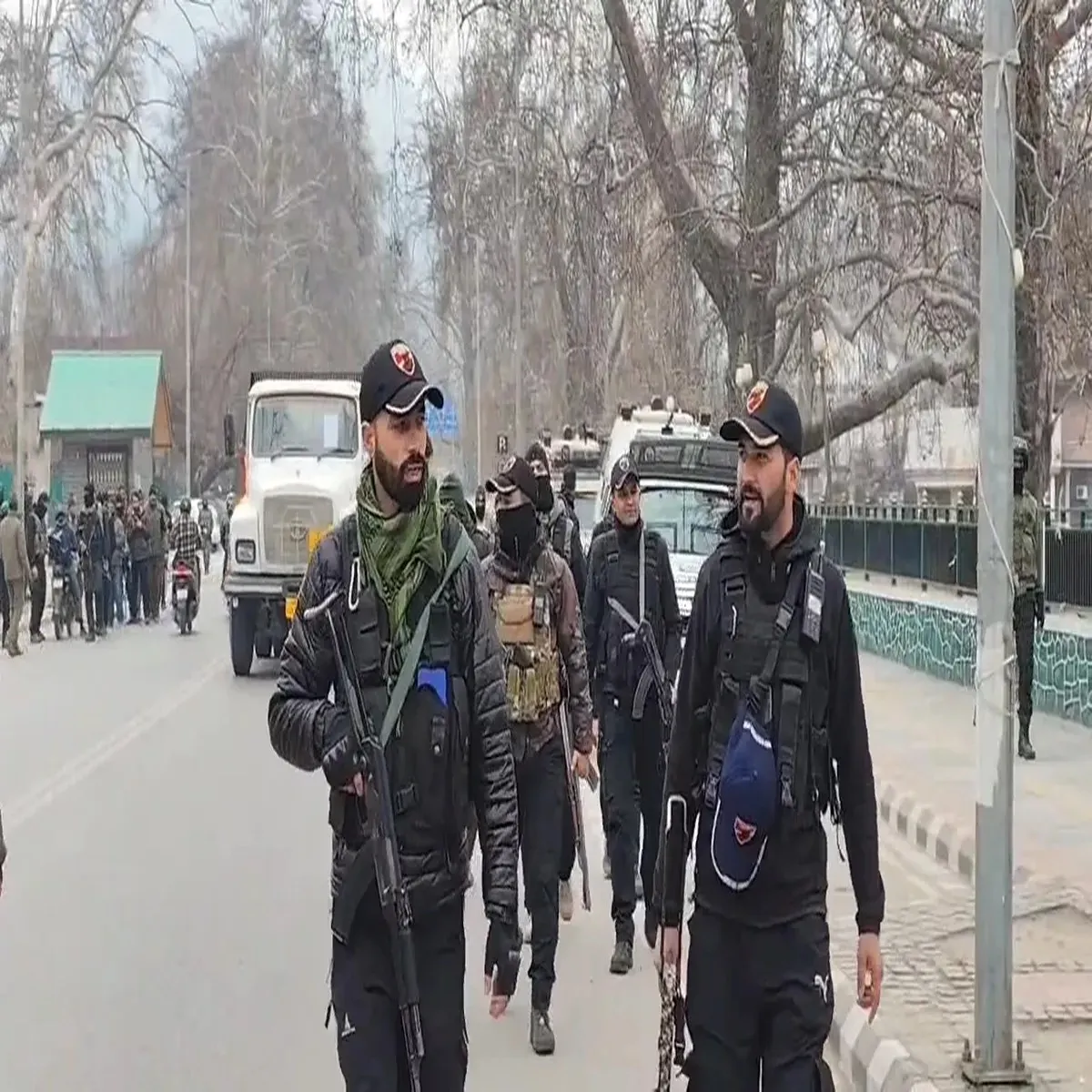 Security kashmir tightens protection after twin