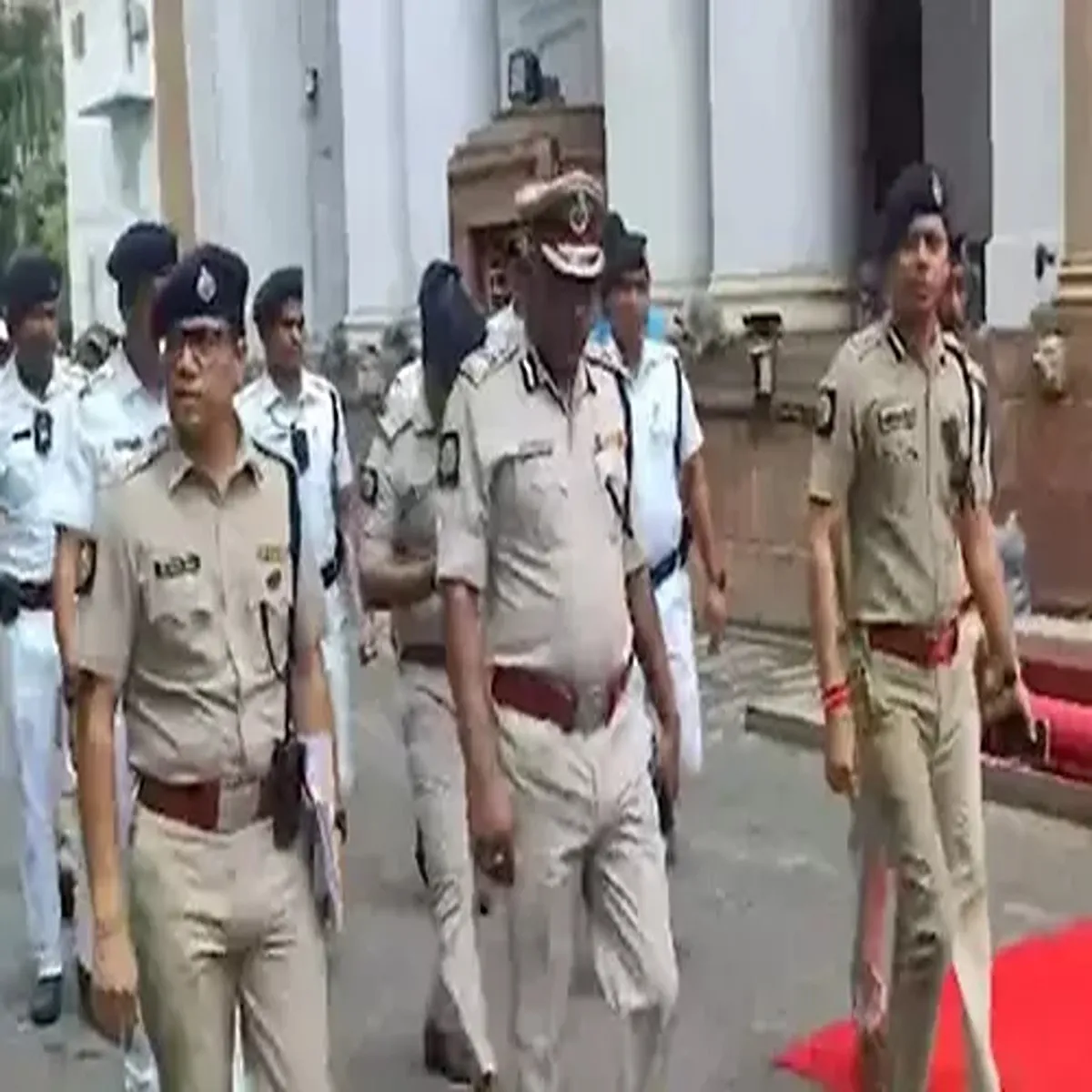 Surveillance kolkata police plans advanced cctv