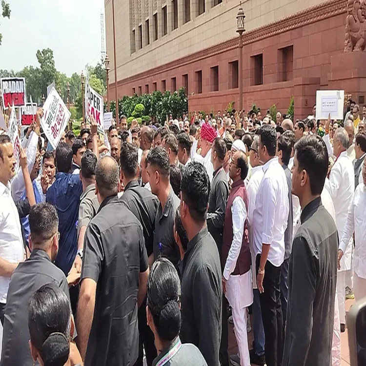 Premachandran questions fir against opposition leaders