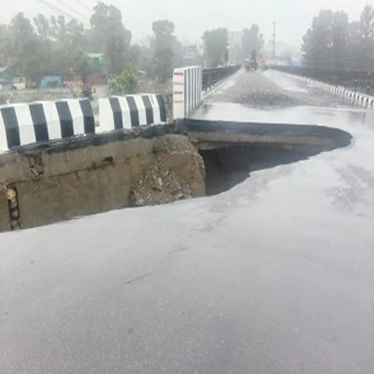 Uttarakhand pwd suspends engineers tons bridge