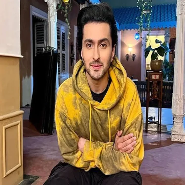 Vibhav roy finance to acting career